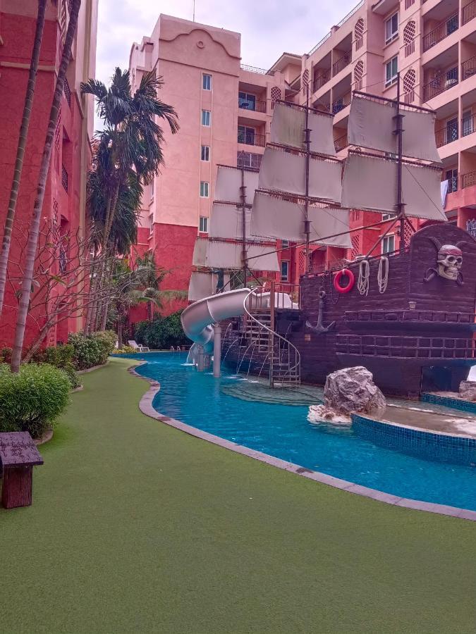 Seven Seas Condo Resort Beautiful Location Pantai Jomtien Bagian luar foto