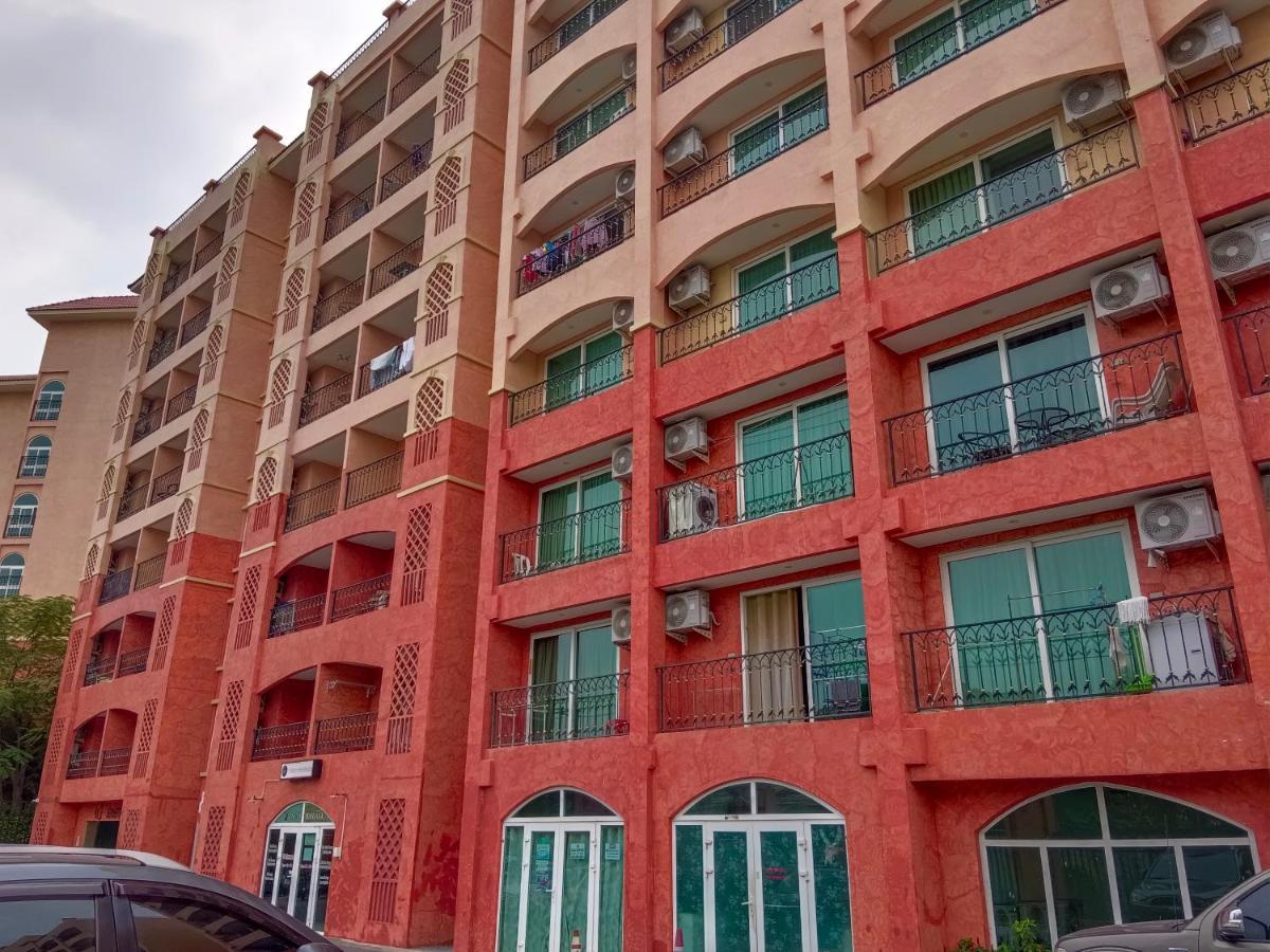 Seven Seas Condo Resort Beautiful Location Pantai Jomtien Bagian luar foto