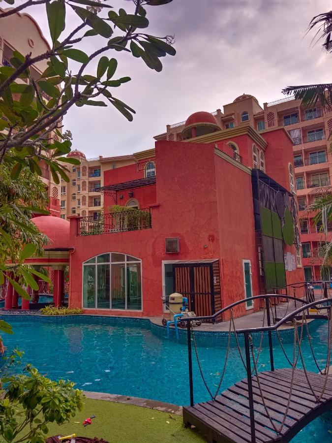 Seven Seas Condo Resort Beautiful Location Pantai Jomtien Bagian luar foto