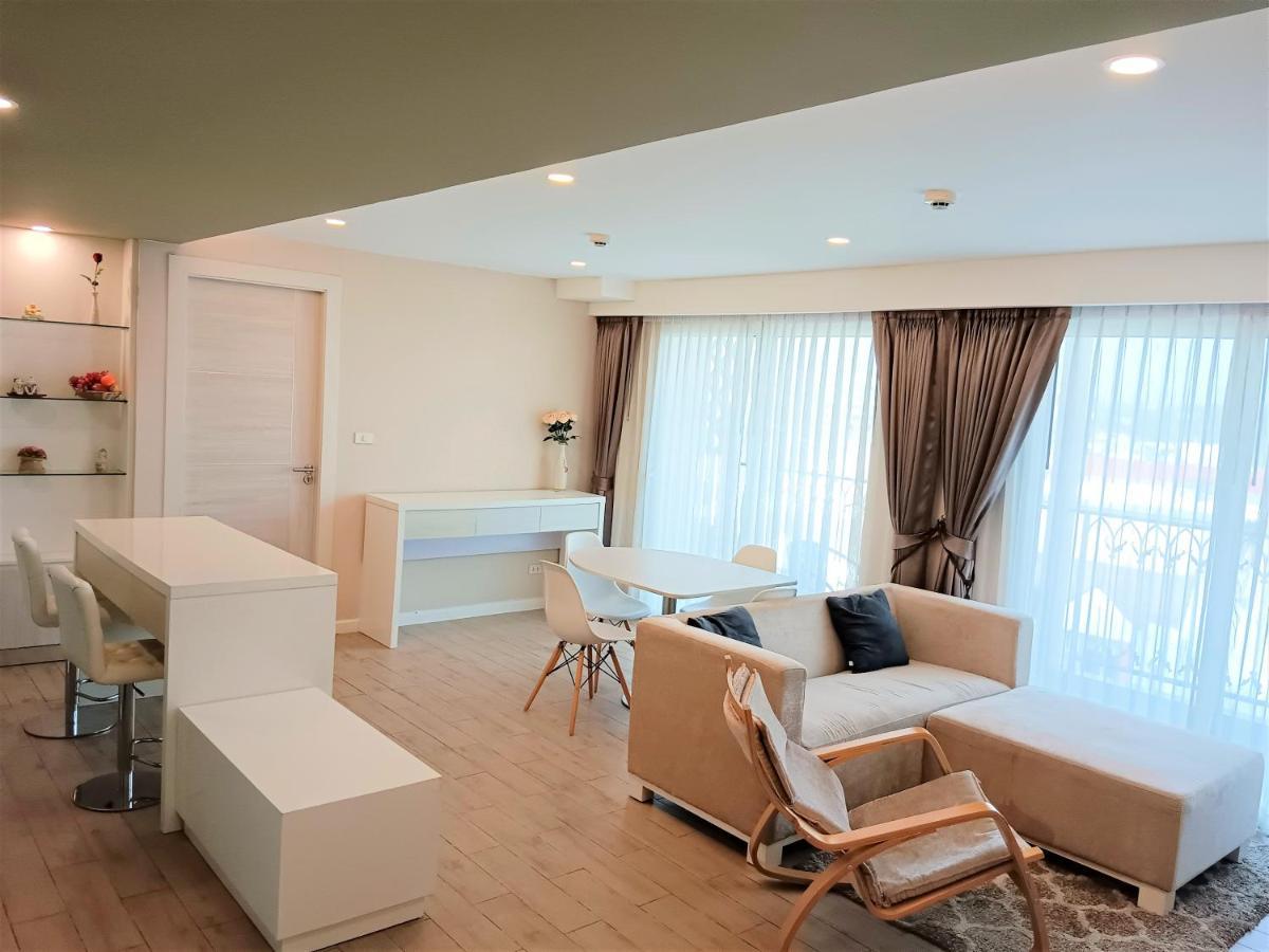 Seven Seas Condo Resort Beautiful Location Pantai Jomtien Bagian luar foto