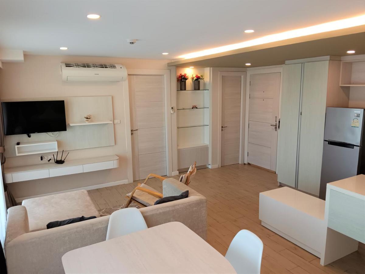 Seven Seas Condo Resort Beautiful Location Pantai Jomtien Bagian luar foto