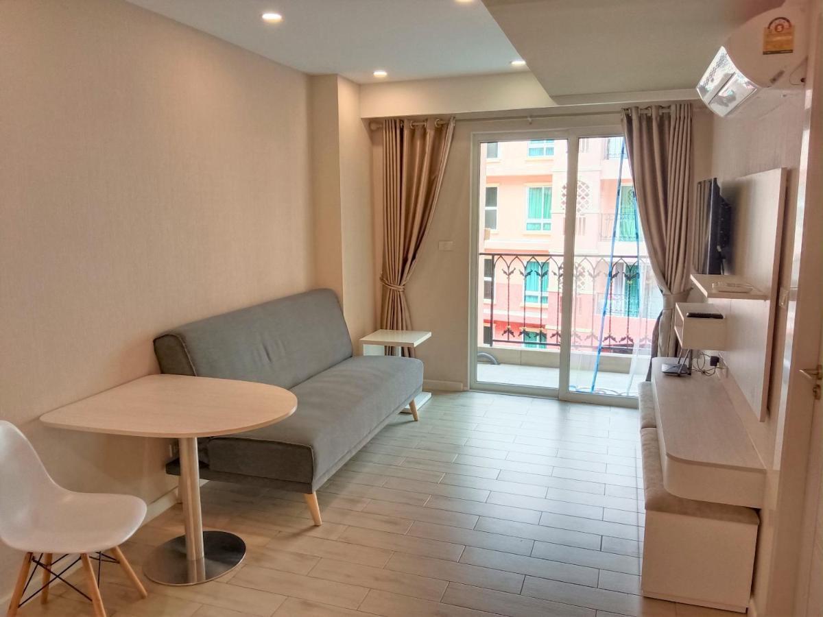 Seven Seas Condo Resort Beautiful Location Pantai Jomtien Bagian luar foto