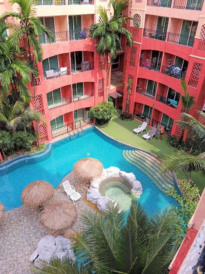 Seven Seas Condo Resort Beautiful Location Pantai Jomtien Bagian luar foto