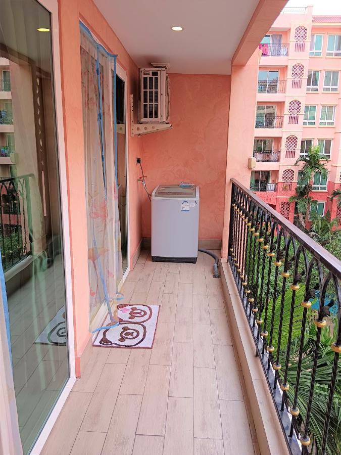 Seven Seas Condo Resort Beautiful Location Pantai Jomtien Bagian luar foto